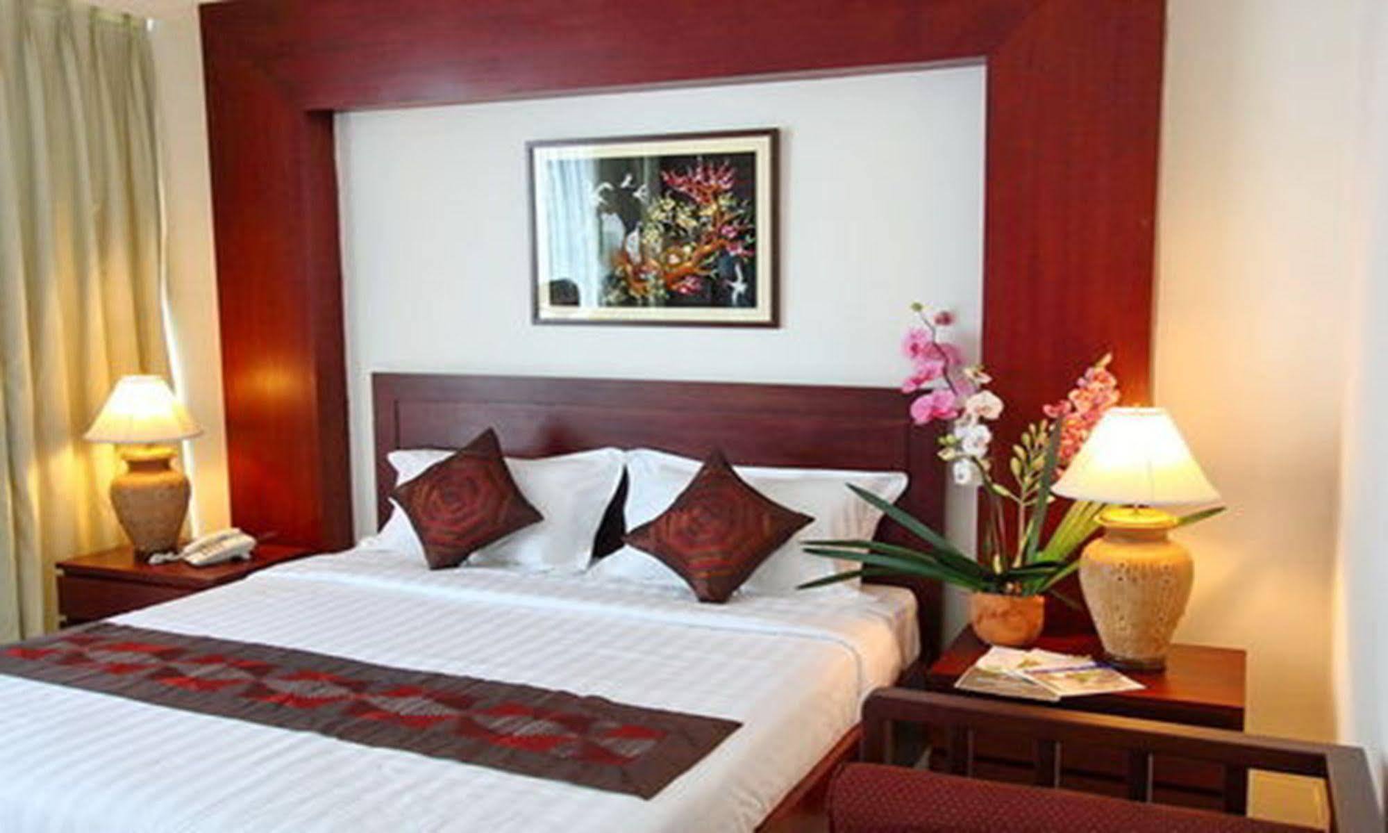 Sabaidee@Lao Hotel Vientiane Exterior photo